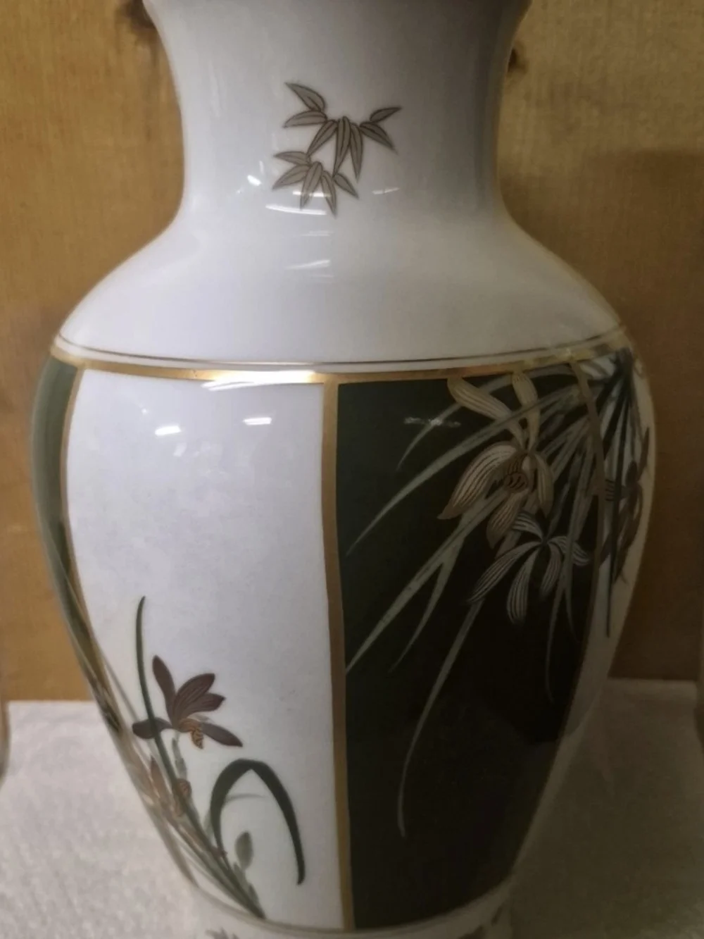 Vintage 1977 Franklin Mint Porcelain Okura 11
